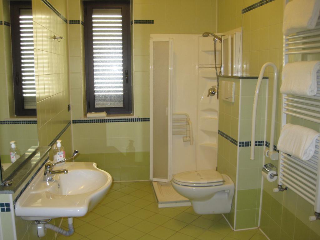 Hotel Italia Carmagnola Room photo